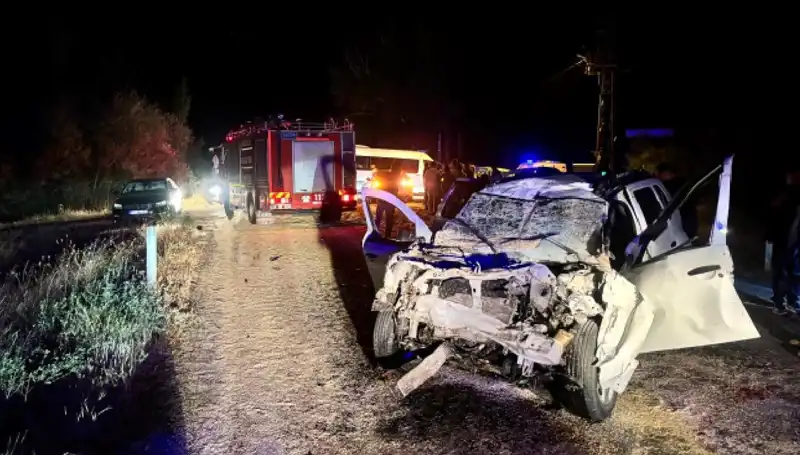 Ciple Traktör Çarpışması: 5 Yaralı, Kaza Detayları Ortaya Çıktı