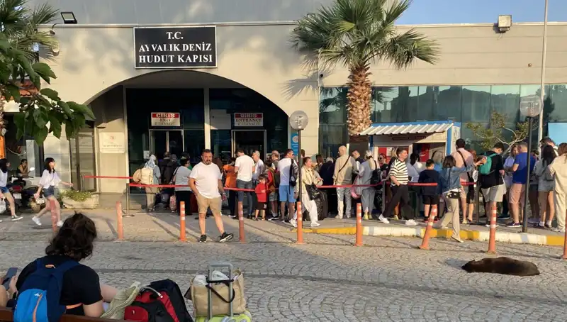 Bayram Tatilinde Midilli Adası'nda Neler Yaşandı?