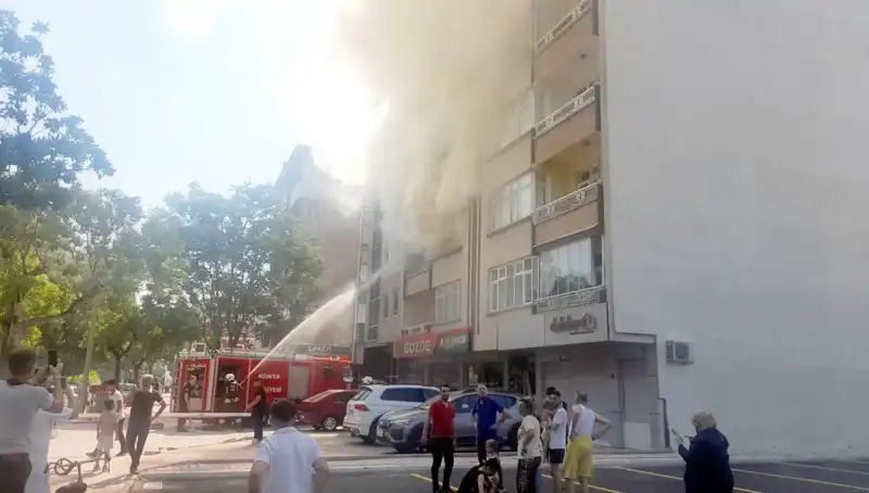 Yangında Zorlu Hayatta Kalma Mücadelesi: Hastaneye Kaldırılanlar Yaşadıklarını Anlattı