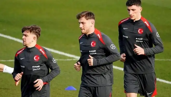 Fenerbahçe ile Anılan Milli Yıldız Galatasaray'a İmza Atıyor!