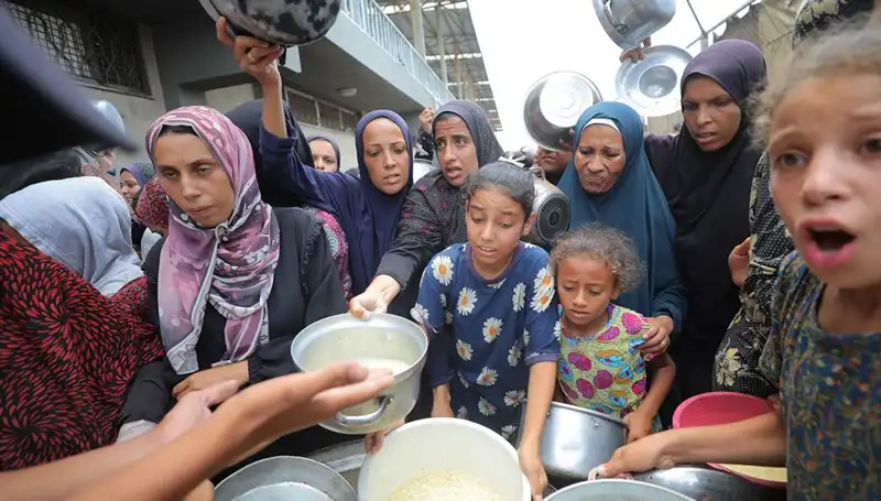 Gazze'de Açlık Krizi: Ölümler 222'yi Buldu, Yardım Çağrıları Artıyor