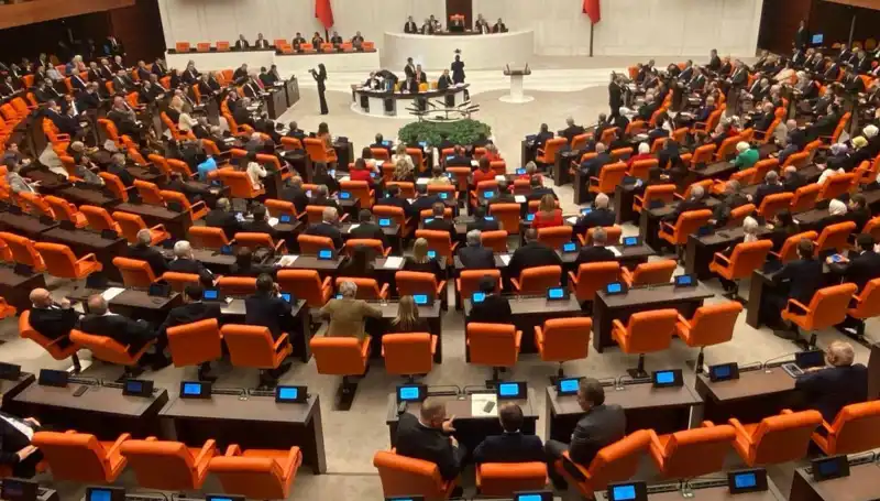 TBMM Komisyonları Yaz Tatilinde Çalışmaya Devam Ediyor!