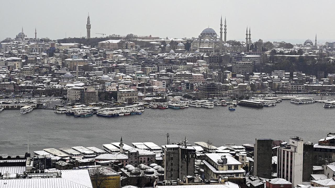 İstanbul karla buluştu!