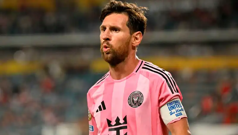 Messi’nin İkoniği Beraberlik: Son Dakika Şutunda Direk Ürküttü!