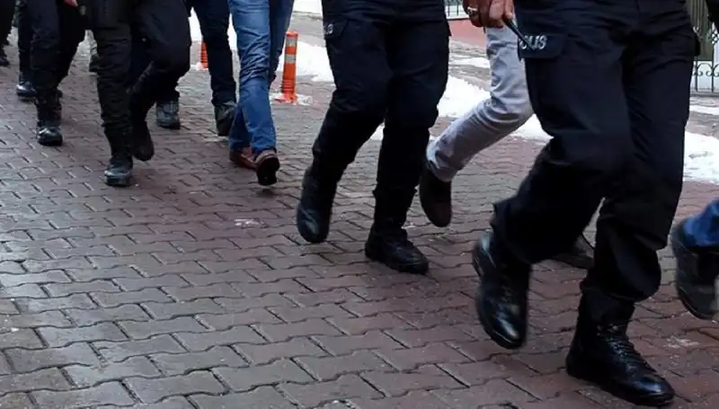 MİT ve Emniyet'ten FETÖ'ye Darbe: Yeni Operasyonlar Başladı!