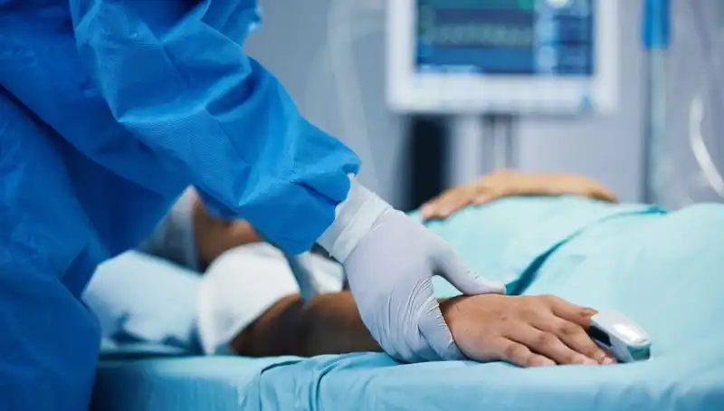 Belirtileri Görülmeden Ölümcül Hastalıkla Yüzleşen Genç Kadın